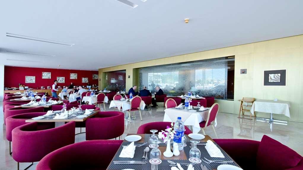 Al Bustan Centre & Residence Dubai Restaurant foto